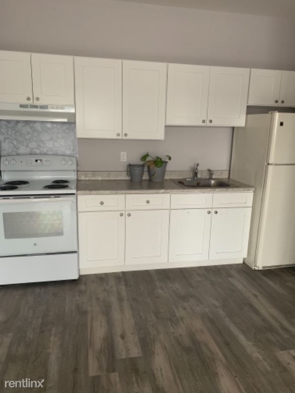 Building Photo - 2 br, 1 bath Apartment - 40 12th Ave