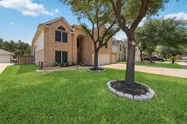 Building Photo - 15818 Bishops Glen Ln