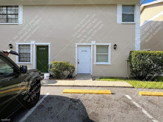Foto del edificio - 2 br, 2 bath Townhome - 12756 Palmer Cir