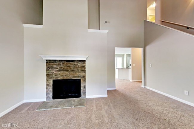 Foto del edificio - 205 Hillcrest Ridge