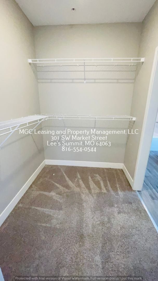 Building Photo - Handicap accessible apt on the 1st floor