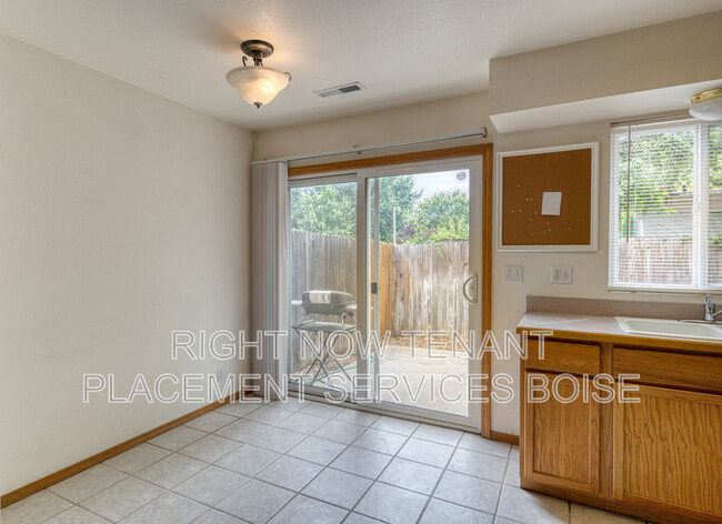 Building Photo - 5118 Alworth St