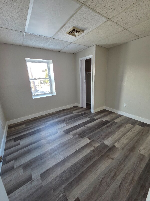 Foto del edificio - 15220 Saranac Rd