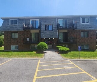 Building Photo - 176 Maple Ave