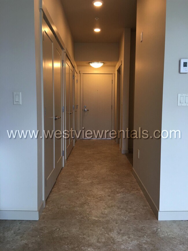 Foto del edificio - 2230 Cornerstone Ln