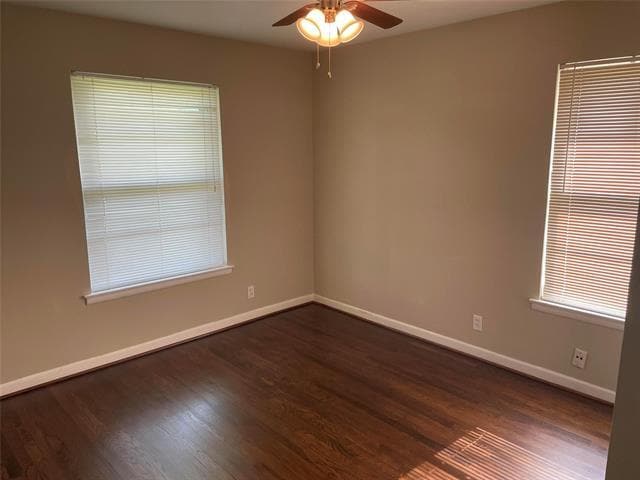 Building Photo - 2532 Highwood Dr
