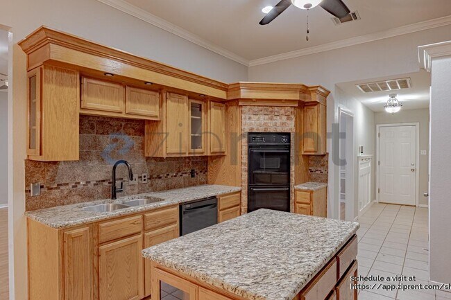 Foto del edificio - 609 S Ruidoso Downs Dr