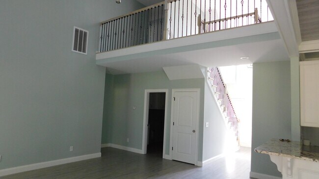 Foto del edificio - 1600 3rd Loop Rd