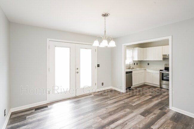 Foto del edificio - 1042 Rolling Meadow Dr