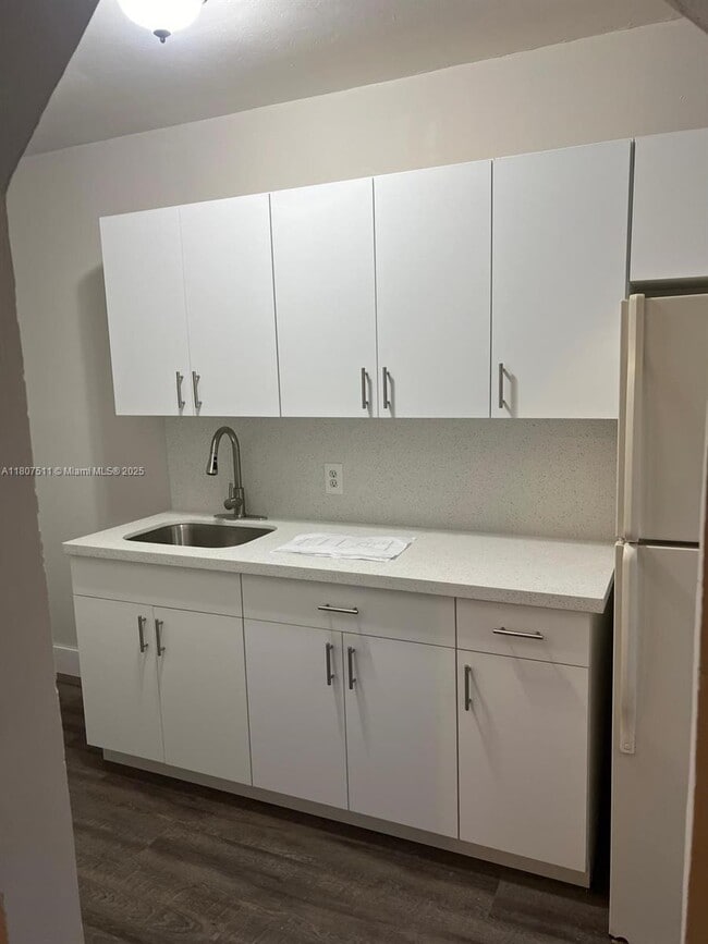 Foto del edificio - 264 SW 19th Rd