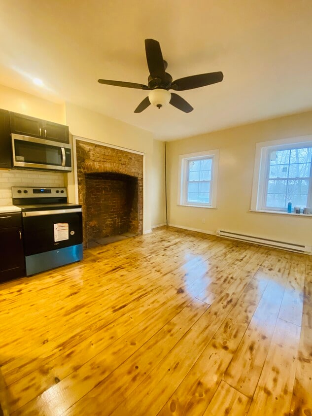 78 Spring St Unit 82A, Kingston, NY 12401 Apartments in Kingston, NY