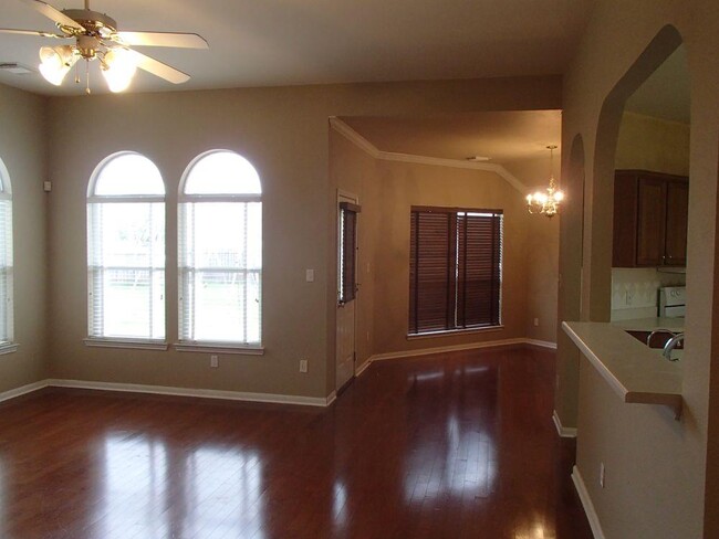 Building Photo - 311 Poppy Cove