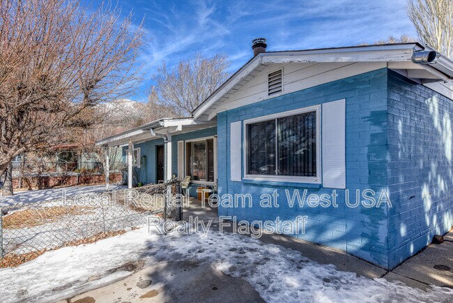 Building Photo - 2908 N Steves Blvd