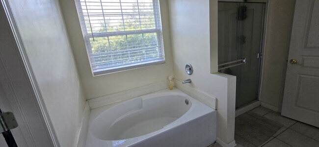 Foto del edificio - 2986 Peachtree Cir