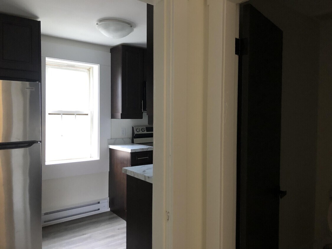Photo principale - 145 King St E