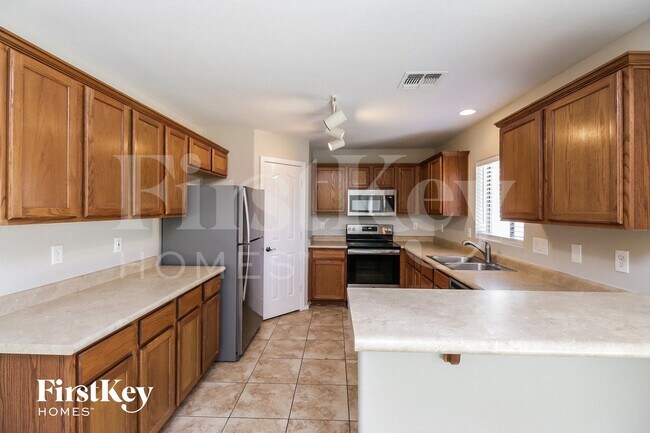 Building Photo - 39405 N Marla Cir
