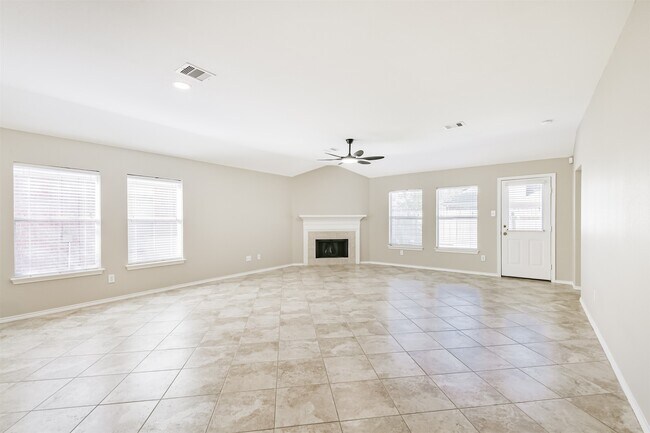 Foto del edificio - 26845 Iron Manor Ln