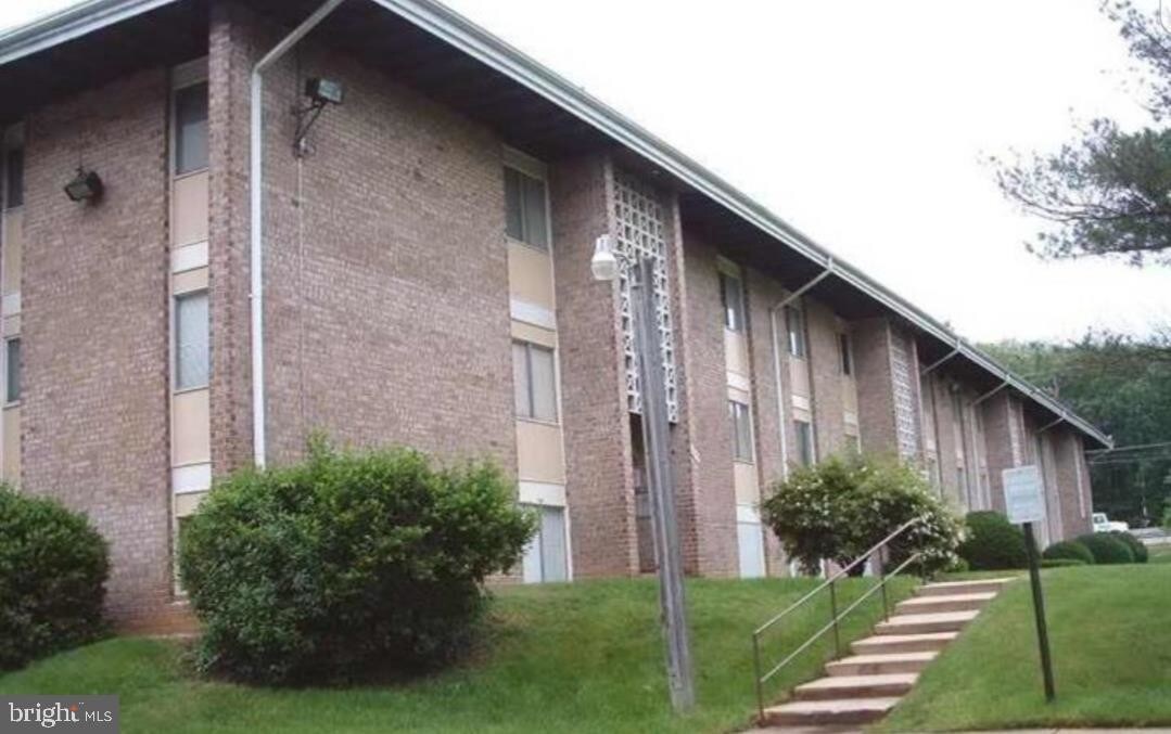 Foto del edificio - 566 Wilson Bridge Dr