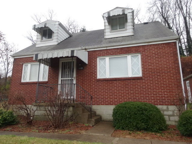 Primary Photo - 1139 Grant Ave