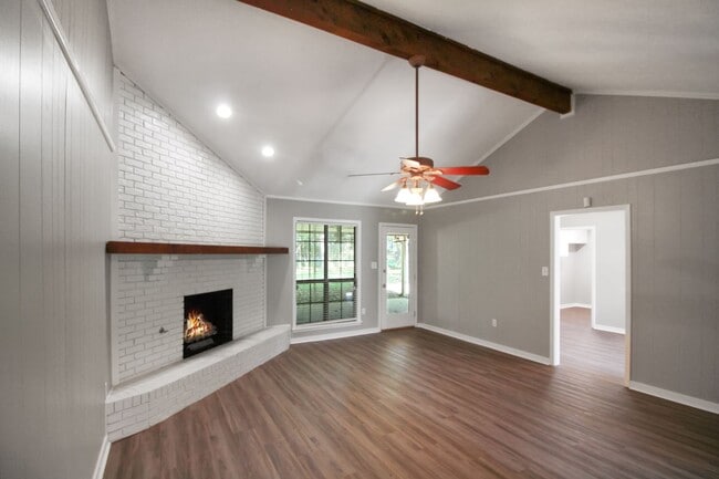 Building Photo - 135 Ridge Cove Brandon, MS