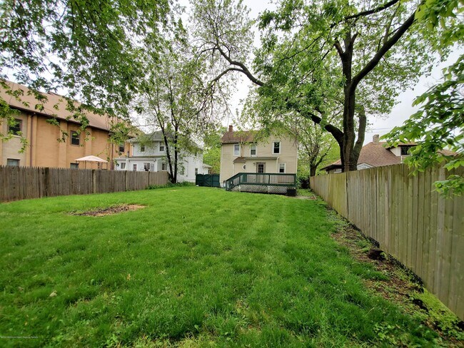 Foto del edificio - 19 Manning Pl