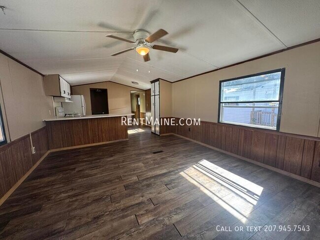 Foto del edificio - 23 Morton Ave