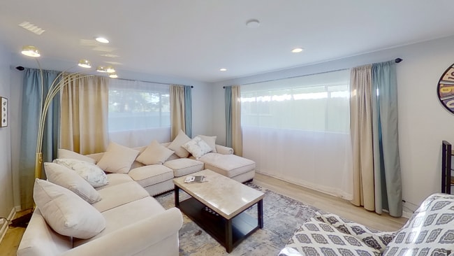 Photo - 11153 Morrison St Townhome