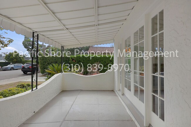 Photo - 1107 Superba Ave House