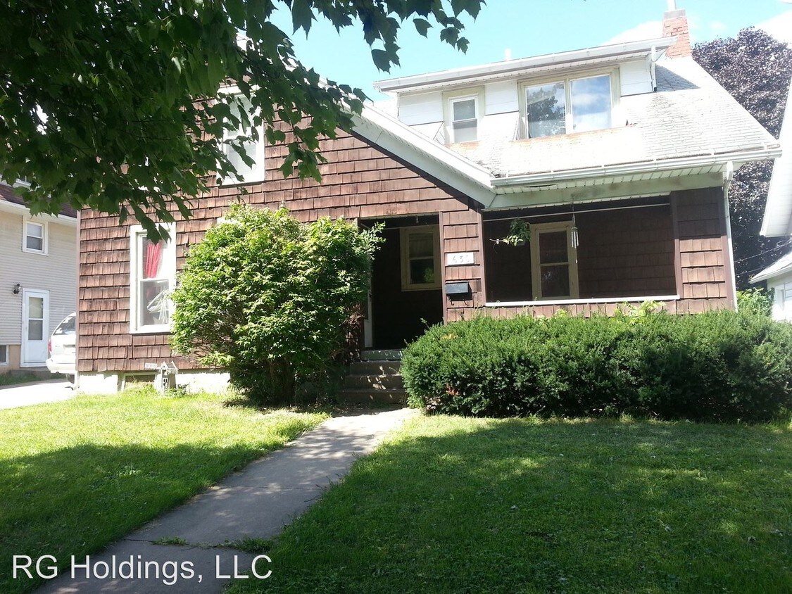 630 11th Ave S, Clinton, IA 52732 House Rental in Clinton, IA