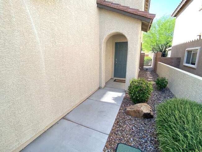 Foto del edificio - Location! Location! Location!  Summerlin h...