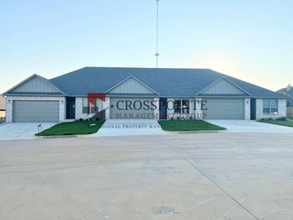 Building Photo - 731 Freedom Way