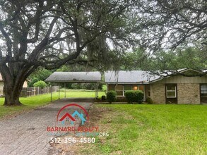 Building Photo - 106 Whitetail Dr