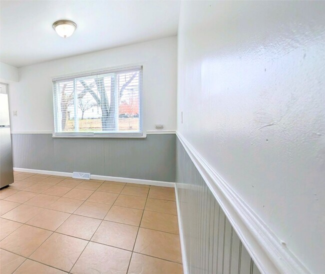 Foto del edificio - 6720 Cherryvale Dr