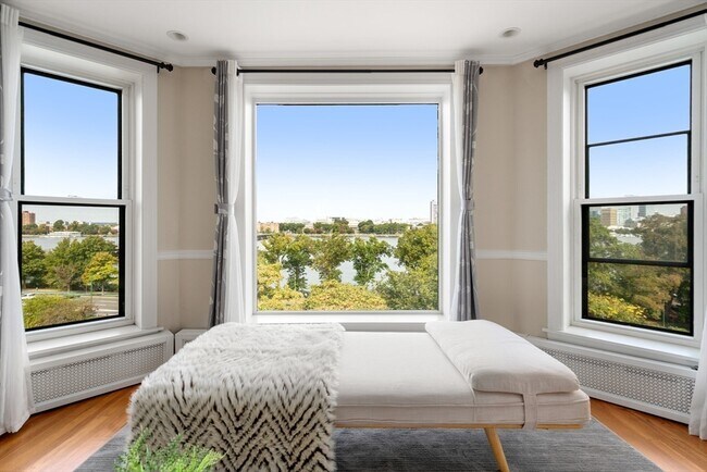 Foto del edificio - 458 Beacon St