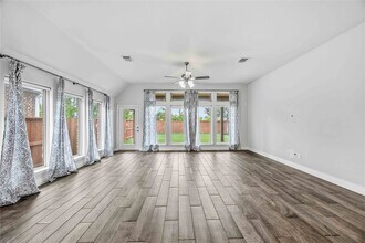 Building Photo - 9314 Eckert Rd