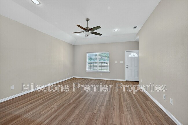 Foto del edificio - 721 W Morton St