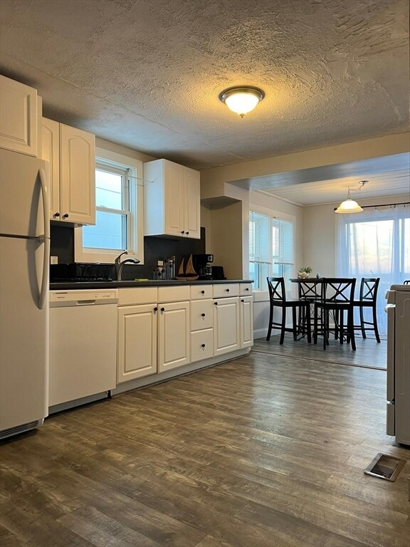 Foto del edificio - 125 North End Blvd