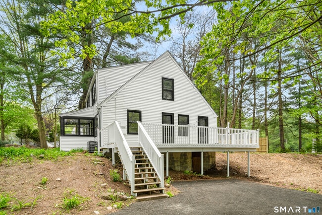 Building Photo - 1335 Wolf Hill Rd