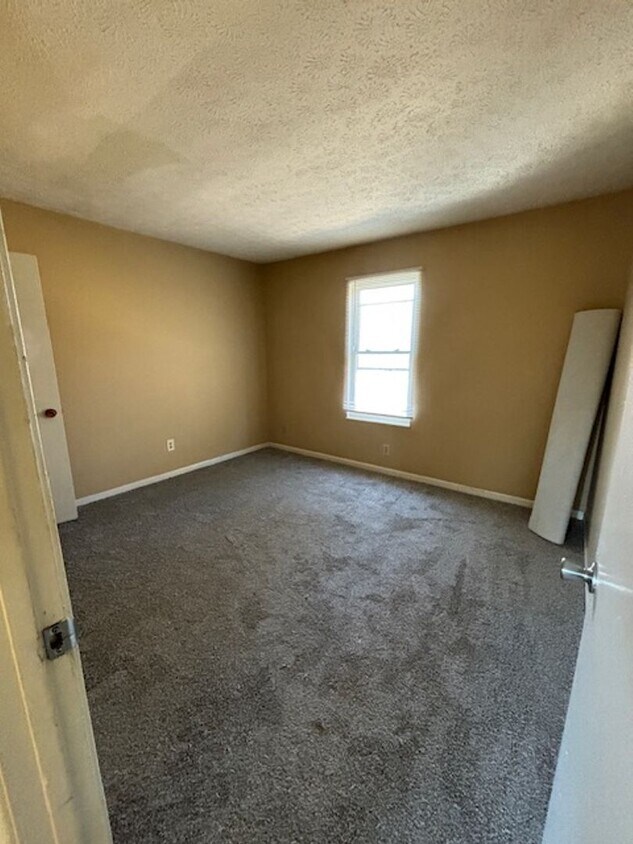 Foto del edificio - 409 Shelby Ave