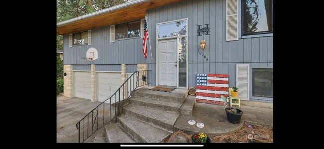 Building Photo - 10906 E 28th Ave