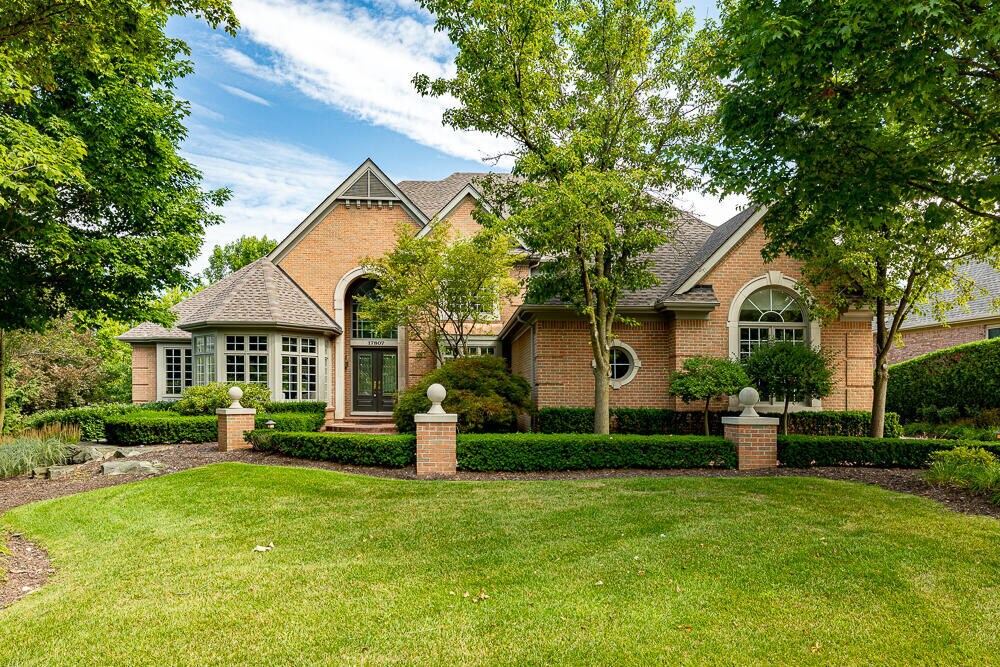 Foto principal - 17807 Stonebrook Dr