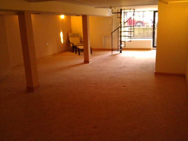 Foto del edificio - 2740 W Haddon Ave