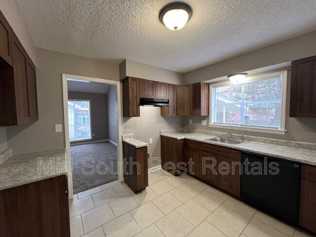 Foto del edificio - 5237 Sunray Dr