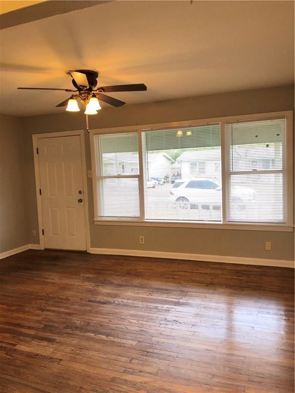 Foto del edificio - 918 Ronald Dr