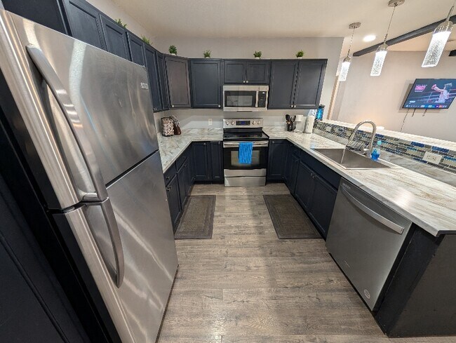 Building Photo - 406 Goliad St