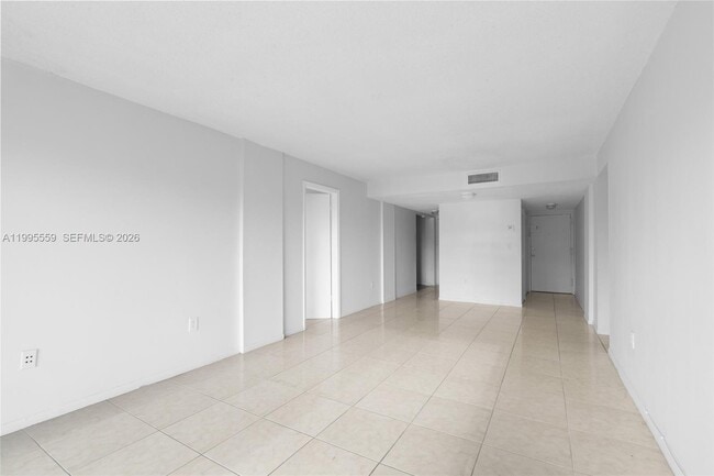 Foto del edificio - 14250 SW 62nd St