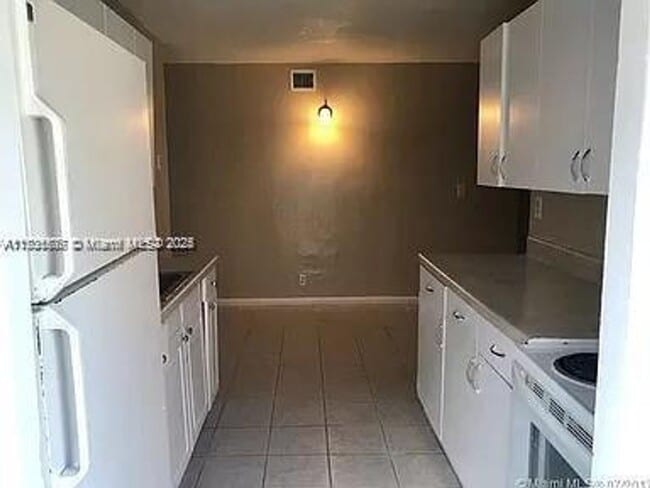 Photo - 624 SW 16th Ave House