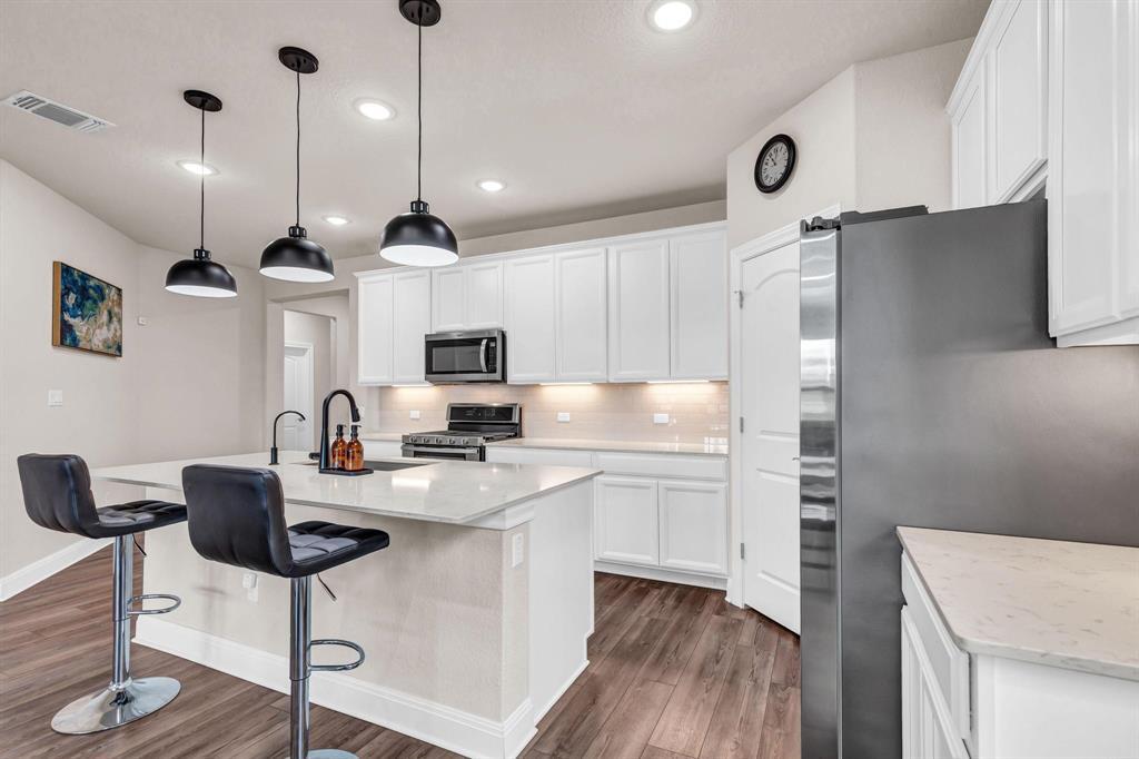 Foto principal - 100 Janelle Ln