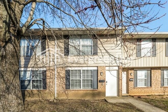 Building Photo - 8040 Mt Everest St