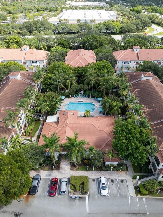 Foto del edificio - 5820 W Sample Rd
